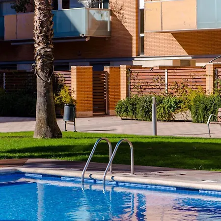 Glorious Sunny Penthouse Near The Apartment Barcelona