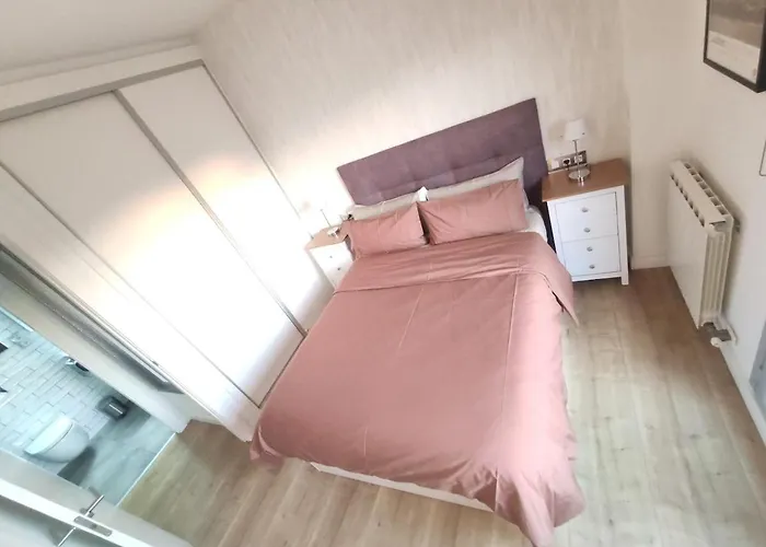 Апартаменты Glorious Sunny Penthouse Near The Барселона