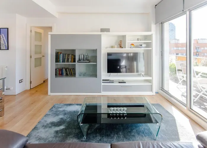 Glorious Sunny Penthouse Near The * Барселона